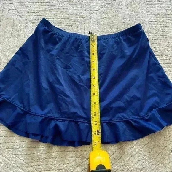 St. John’s bay swim skirt bottom size 12 - Picture 6 of 6
